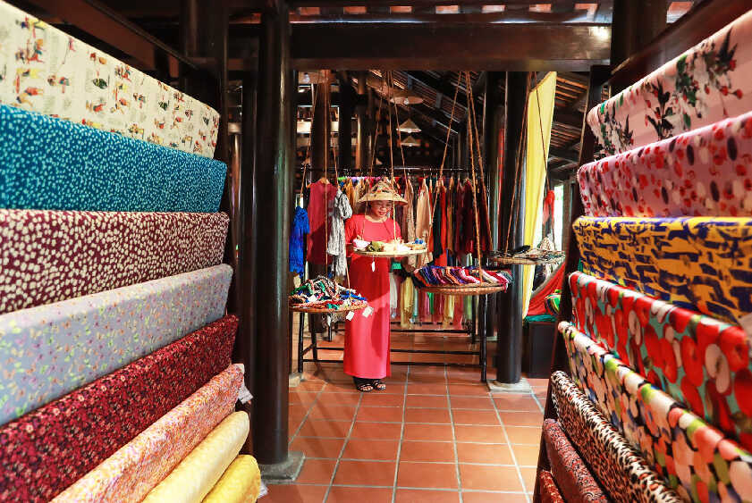 Hoi An Tailoring Shop: Crafting Custom Style in Vietnam